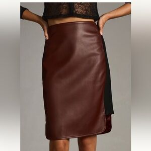 Elegant Brown Leather Skirt